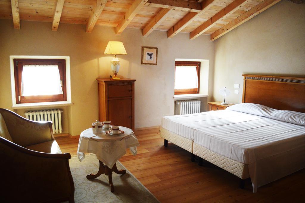 Agriturismo Borgo Valfredda Vila Mezzane di Sotto Exterior foto