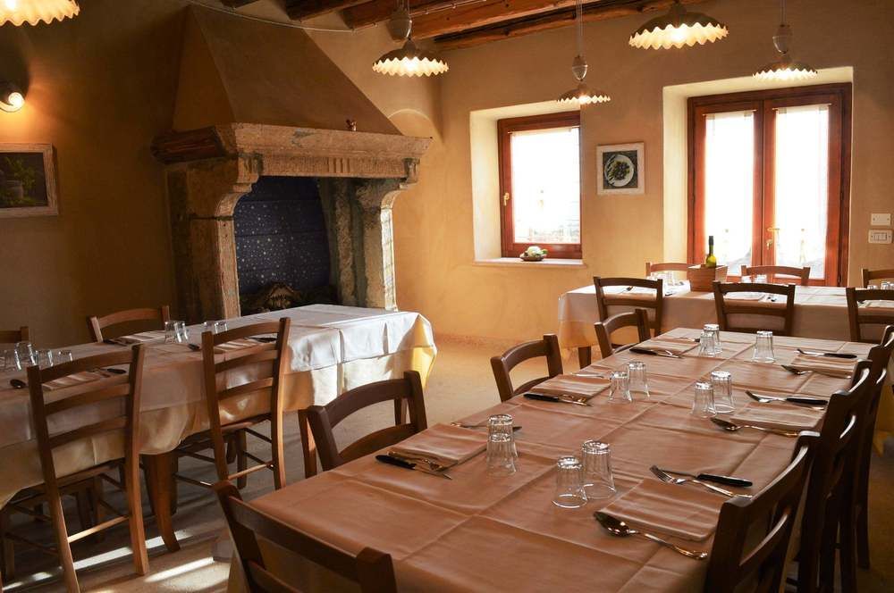 Agriturismo Borgo Valfredda Vila Mezzane di Sotto Exterior foto